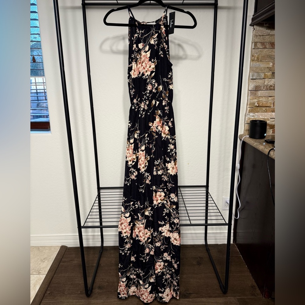 Lulus maxi dress with slits